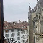 Apartment Historic Cathedral View In The Heart Of 4th Floor - No Lift *
