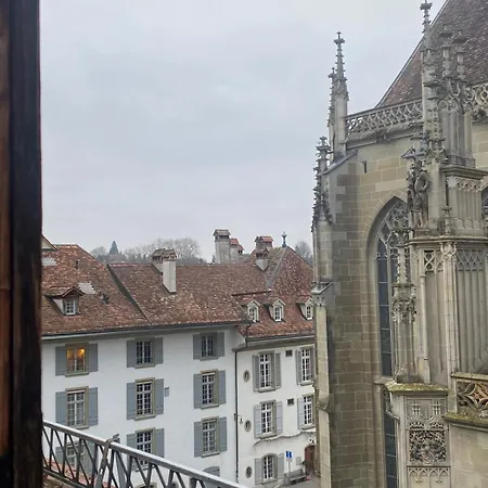 公寓 Historic Cathedral View In The Heart Of 4th Floor - No Lift *