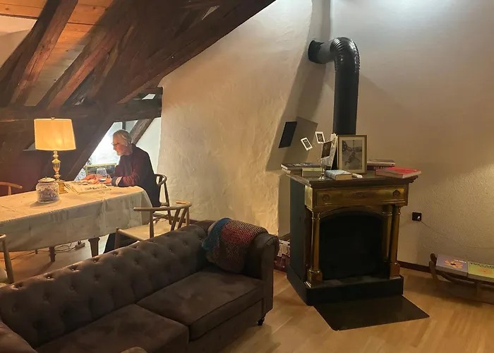 Historic Cathedral View In The Heart Of 4th Floor - No Lift *