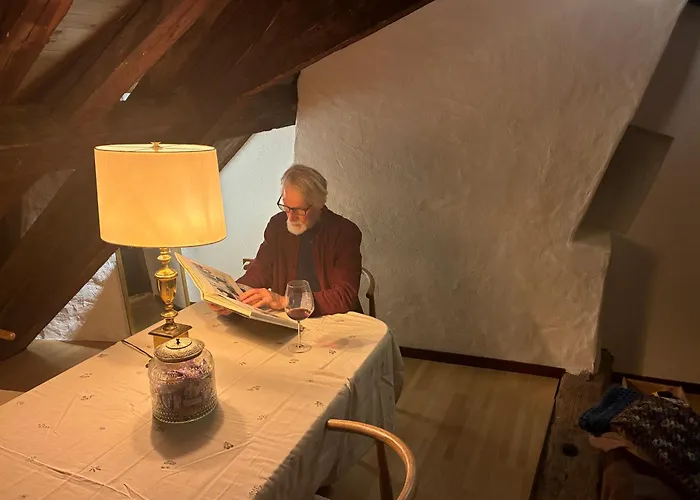 Historic Cathedral View In The Heart Of 4th Floor - No Lift *