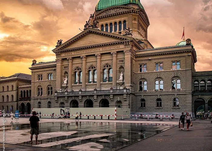 Historic Cathedral View In The Heart Of 4th Floor - No Lift * Bern